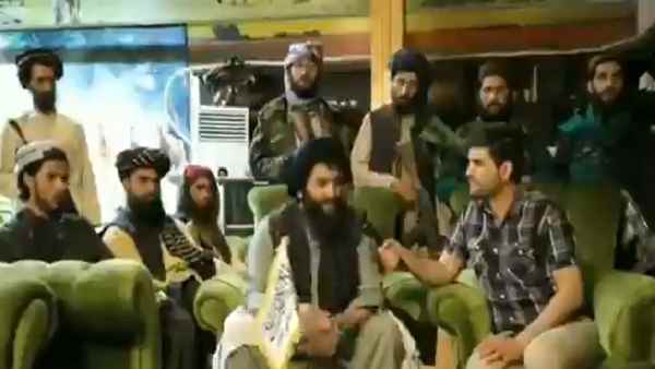 तालिबान ने तरबूज से की महिलाओं की तुलना तालिबान ने तरबूज से की महिलाओं की तुलना