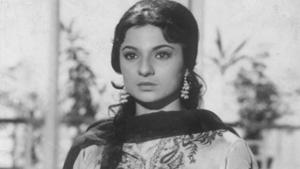 तनुजा ने धर्मेंद्र को थप्पड़ मार कहा- बेशर्म