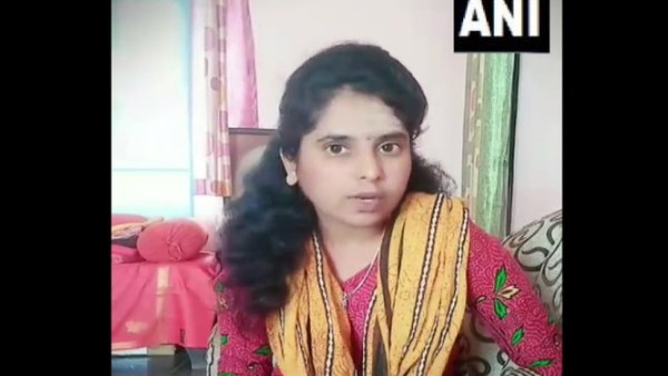 'खराब सड़कों के कारण गांव में लोगों की नहीं होती है शादी'