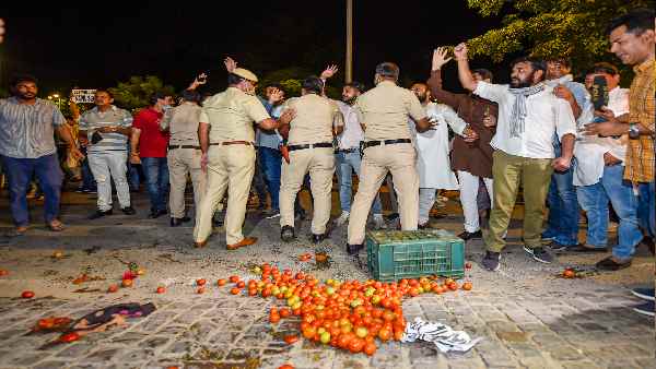  'जी-23 जी हुजूर 23' नहीं है कहने की सजा ?