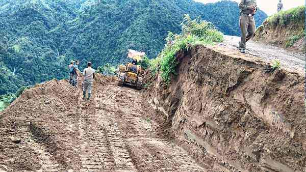 अरुणांक प्रोजेक्ट के तहत पैदल ट्रैक का निर्माण शुरू