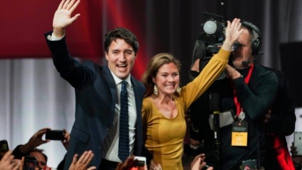 दो साल पहले चुनाव क्यों कराया गया?