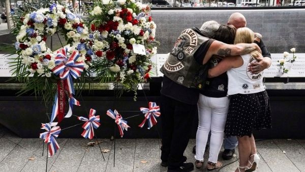 पीड़ित कर रहे थे मांग