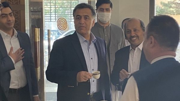 काबुल पहुंचे आईएसआई चीफ काबुल पहुंचे आईएसआई चीफ