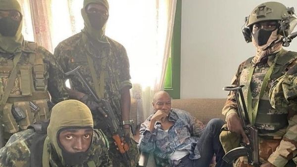 कई देशों में कर चुके हैं काम 