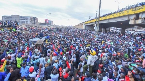 विरोध प्रदर्शन के बाद तख्तापलट