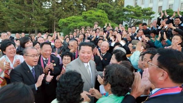 रो रहे हैं उत्तर कोरिया के लोग