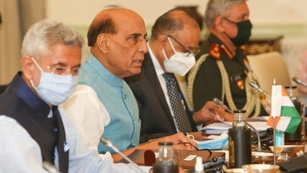 सेनाओं के बीच बढ़ा तालमेल