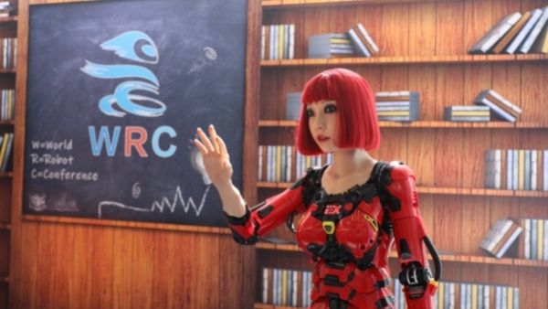 रोबोट का अकल्पनीय संसार