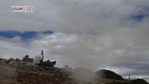 जमा किए घातक हथियार