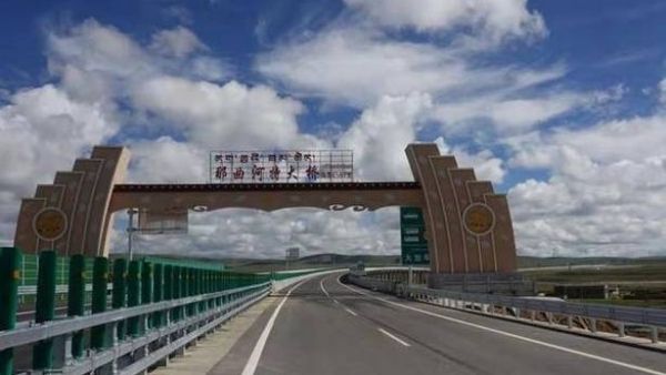 योगी सरकार में यूपी के मिल चुके हैं कई एक्सप्रेस वे 