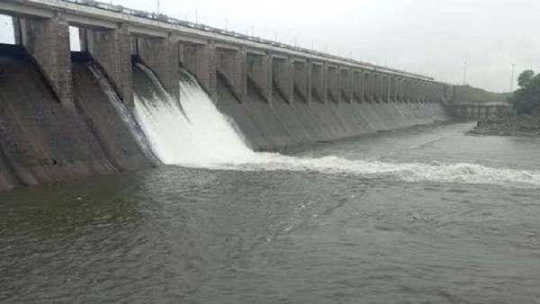 WATCH Video: Water released from the Dams of gujarat Due to heavy rainfall, IMD predicted again