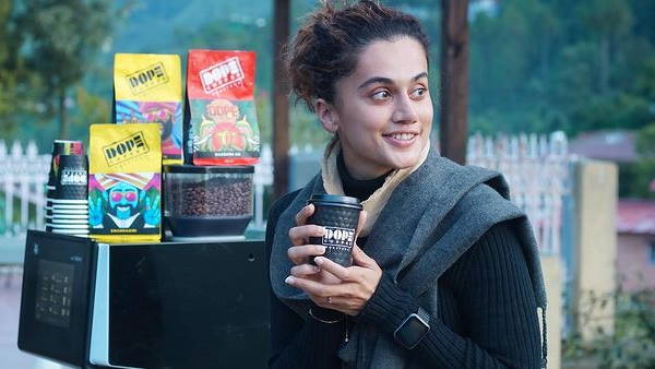 तापसी के पास कई फिल्में तापसी के पास कई फिल्में