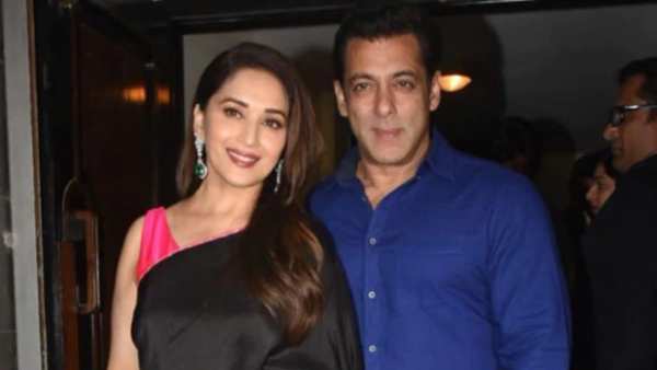 कई और चीजों की भी नीलामी