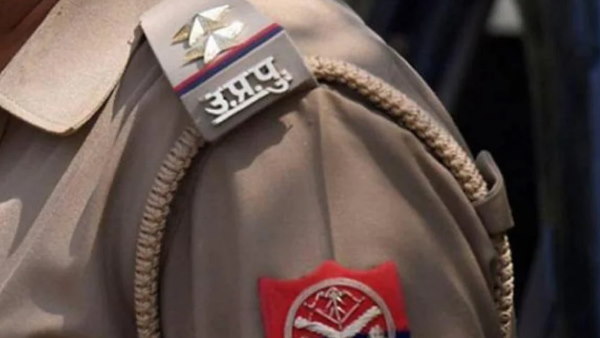 युवक की हालत गंभीर, पुलिस कर रही जांच युवक की हालत गंभीर, पुलिस कर रही जांच