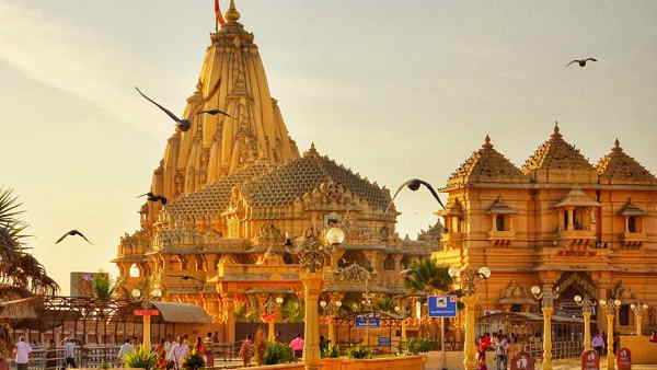 इन ज्योतिर्लिंगों के कराएगी दर्शन