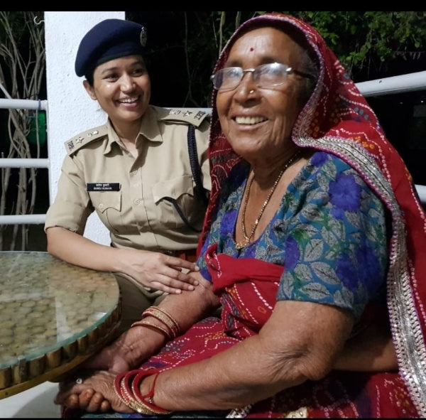 बुडानिया गांव से पहली महिला आईपीएस