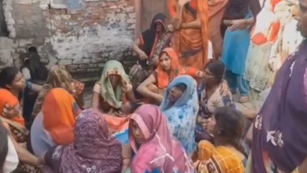 टप्पल में हुई थी ऐसी ही घटना