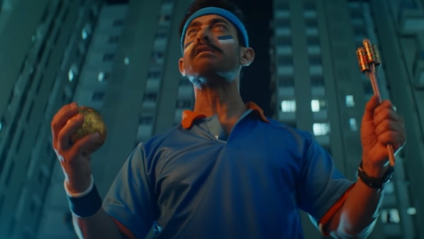 सड़क पर नमाज का मुद्दा उठाया