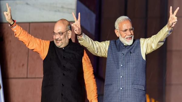 अमित शाह कितने लोकप्रिय ?