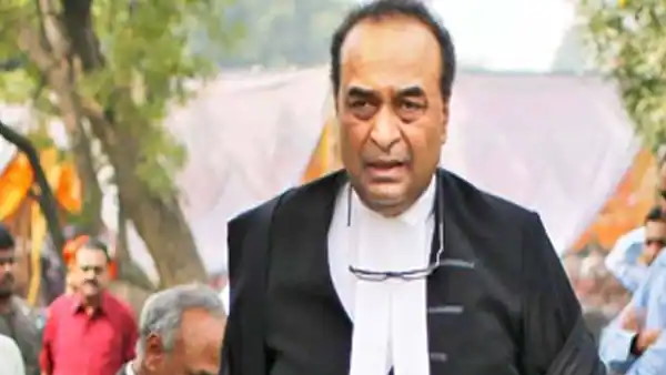 मुकुल रोहतगी को लेकर सोशल मीडिया पर चर्चा तेज