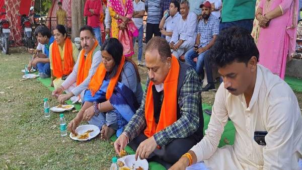 सुबह से ही शुरु हुआ कार्यक्रम