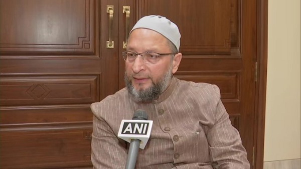 Asaduddin Owaisi Reply to Rajnath singh Over veer savarkar, Says- They are presenting distorted history Asaduddin Owaisi Reply to Rajnath singh Over veer savarkar, Says- They are presenting distorted history