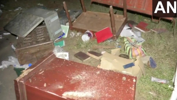 क्या है वेब सीरीज से नाराजगी? क्या है वेब सीरीज से नाराजगी?