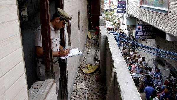 रजिस्टरों में लिखी थी मौत की डरावनी प्लानिंग रजिस्टरों में लिखी थी मौत की डरावनी प्लानिंग