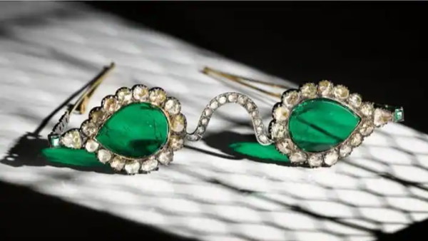 चश्मों को दिया गया दिलचस्प नाम