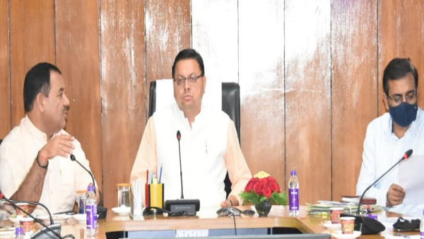 प्रबंधन और कर्मचारियों में नहीं बनी थी बात, सीएम से माने