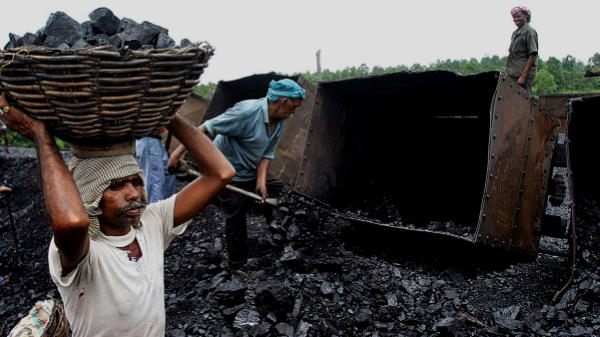 32410 मेगावाट बिजली की कमी होने की आशंका 32410 मेगावाट बिजली की कमी होने की आशंका