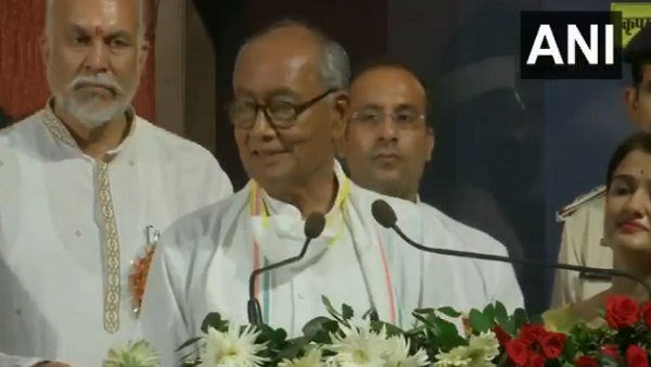 चुनाव के समय शाह के कठोर आलोचक थे दिग्विजय सिंह चुनाव के समय शाह के कठोर आलोचक थे दिग्विजय सिंह