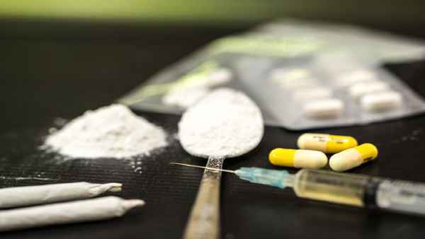 नशीली दवाओं की तस्करी पर लगाम