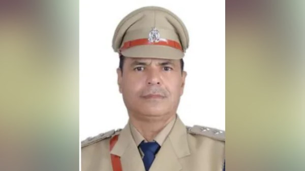 bulandshahr retired DSP randhir singh surrendered in court in fake encounter case bulandshahr retired DSP randhir singh surrendered in court in fake encounter case