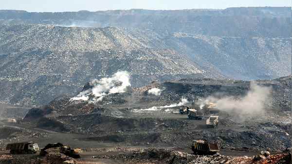 'बारिश से भी कोयले का उत्पादन बाधित हुआ'