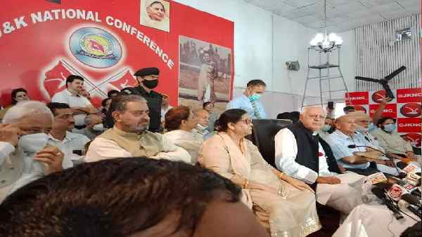 'आर्टिकल-370 हटने के बाद क्यों नहीं हुई शांति ?'