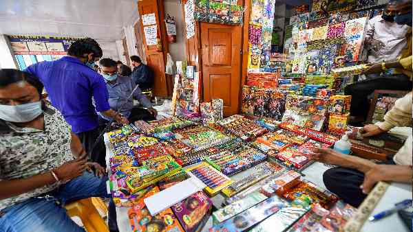 हरियाणा में क्या है पटाखे जलाने की नई गाइडलाइंस ?