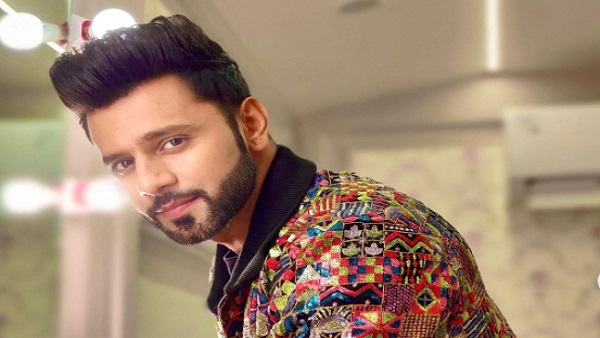 गाने को ठीक करने का काम हो रहा है...'