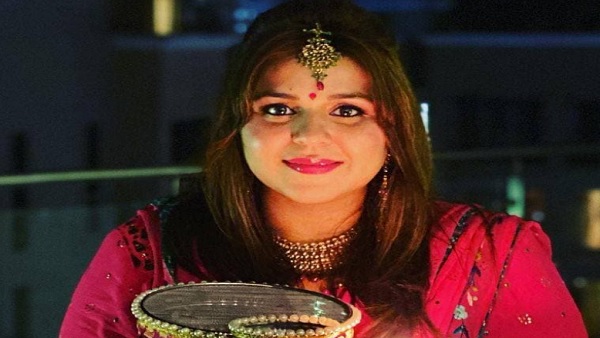 सोशल मीडिया पर वायरल तस्वीारें