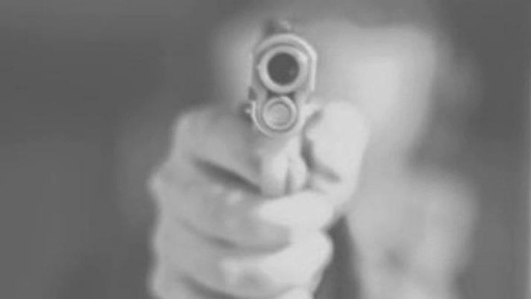 जेम्स की रिवॉल्वर से ही उसे मारी गोली