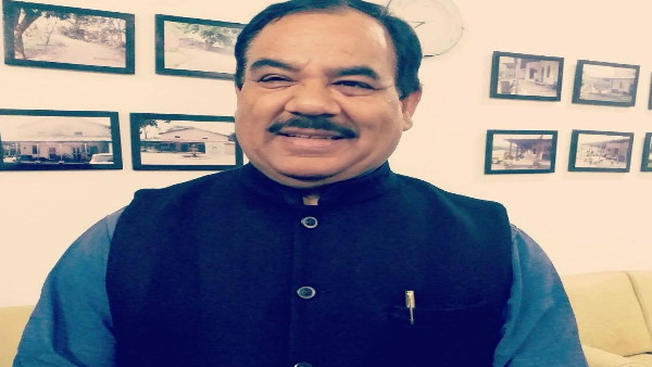 हरीश रावत दो-दो चुनाव हारे, अब तक नहीं समझा