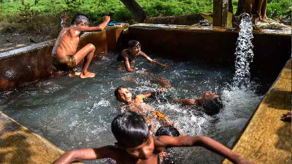 हर पांचवें शख्स पर संकट