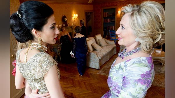 'शुक्र है कि उसी वक्त हिलेरी क्लिंटन वहां आ गईं'