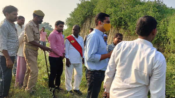 आज 16 मामले निस्तारित किए आज 16 मामले निस्तारित किए