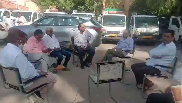  दलित समाज में रोष दिखा