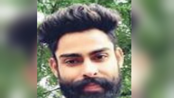  मनीष से बात करते सास सुबोध देवी ने देख लिया था