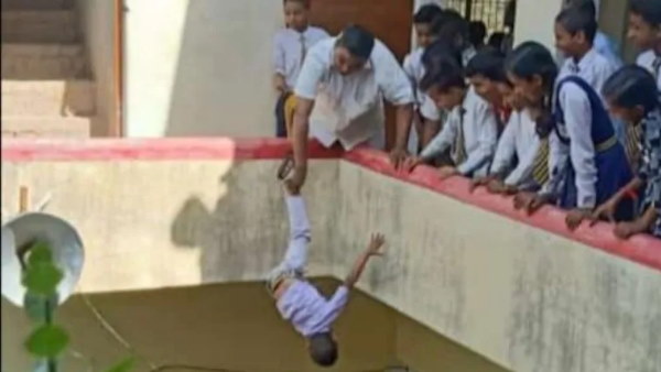 DM ने दिए FIR दर्ज करने के आदेश