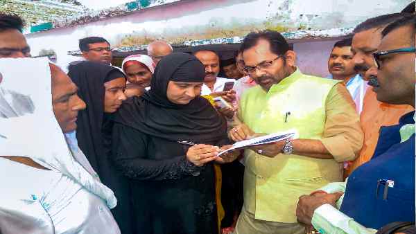 यूपी में जाति-धर्म से ऊपर उठेगी बीजेपी !