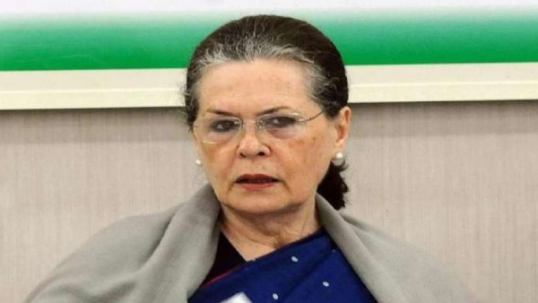 चापलूस कैसे कर रहे कांग्रेस को कमजोर ?